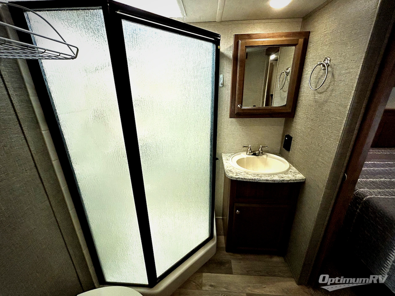 2016 Heartland ElkRidge 38RSRT Photo 14