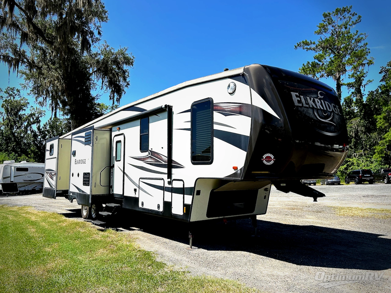 2016 Heartland ElkRidge 38RSRT Photo 1