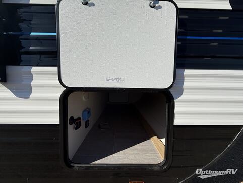 2025 Heartland Prowler Lynx 3005QBX RV Photo 4