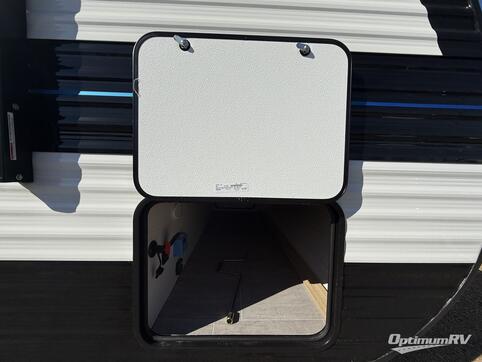 2025 Heartland Prowler Lynx 3005QBX RV Photo 4