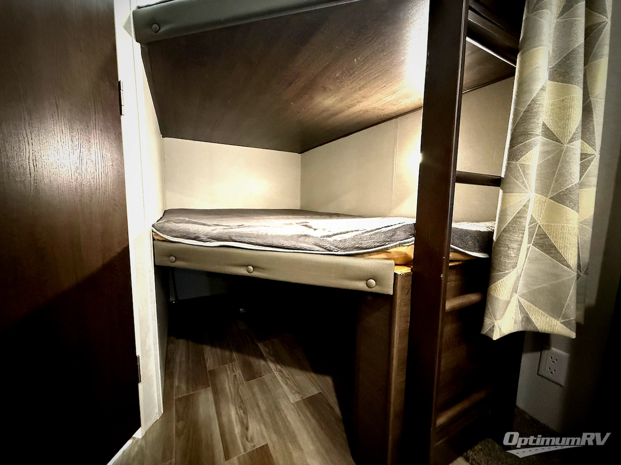 2020 Forest River Wildwood 26DBUD Photo 10