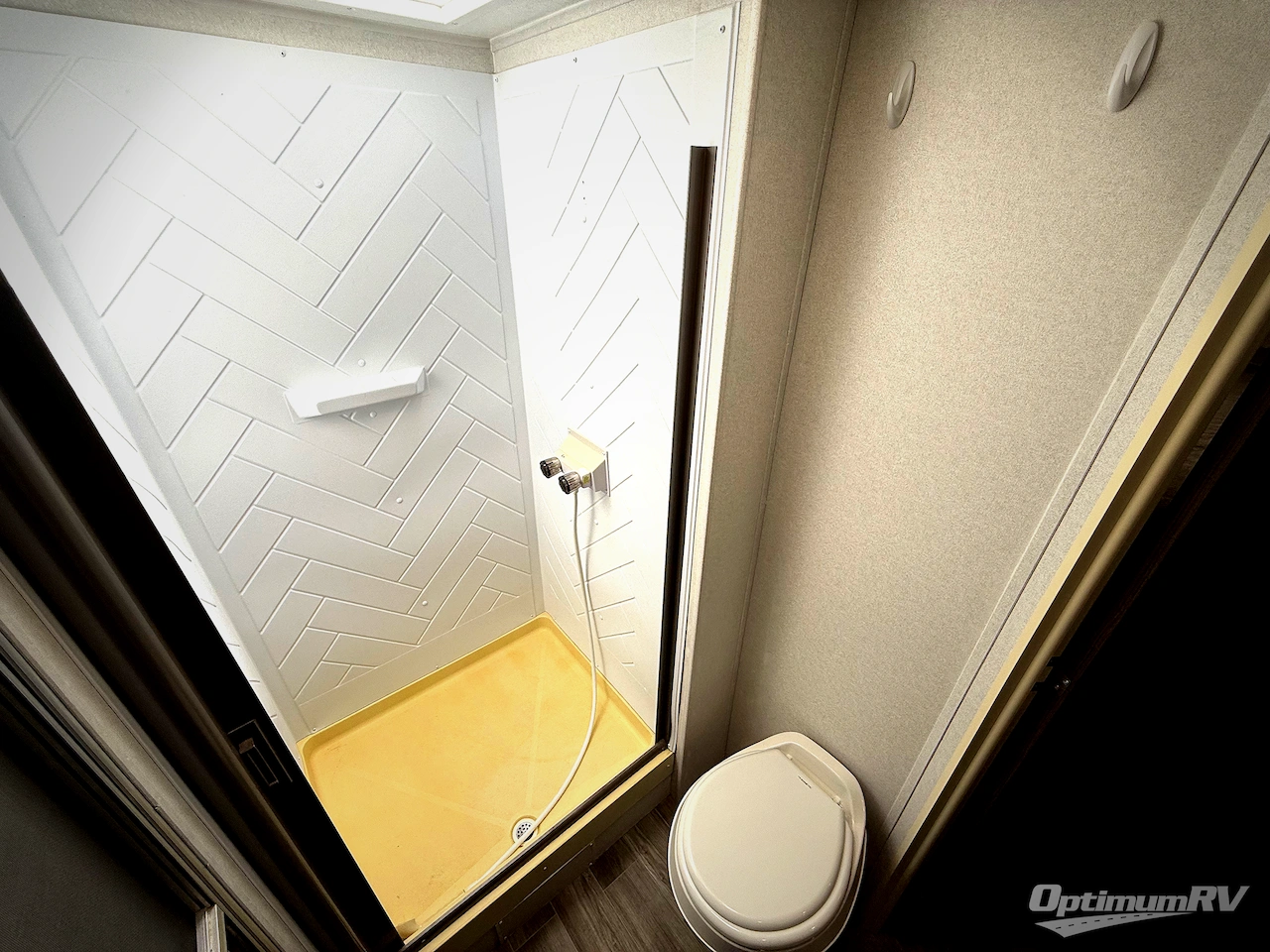 2020 Forest River Wildwood 26DBUD Photo 11