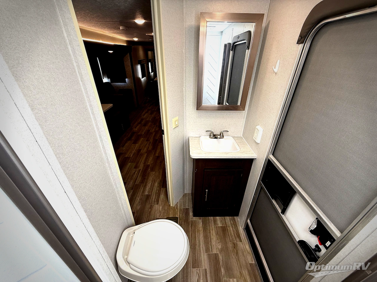 2020 Forest River Wildwood 26DBUD Photo 12