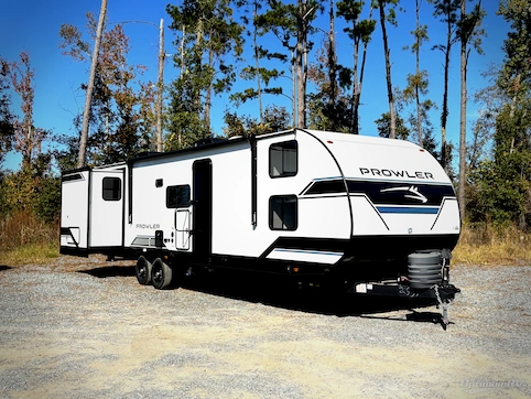 New 2025 Heartland Prowler 3212BH Featured Photo