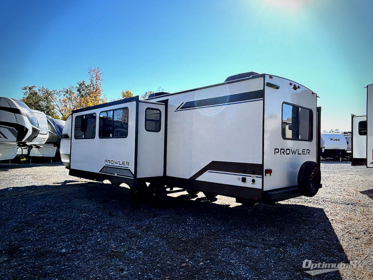 2025 Heartland Prowler 3212BH Photo 3