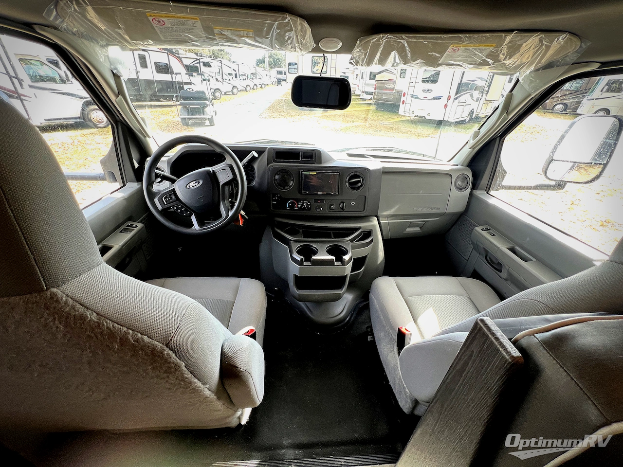 2023 Forest River Sunseeker LE 3250DSLE Ford Photo 7