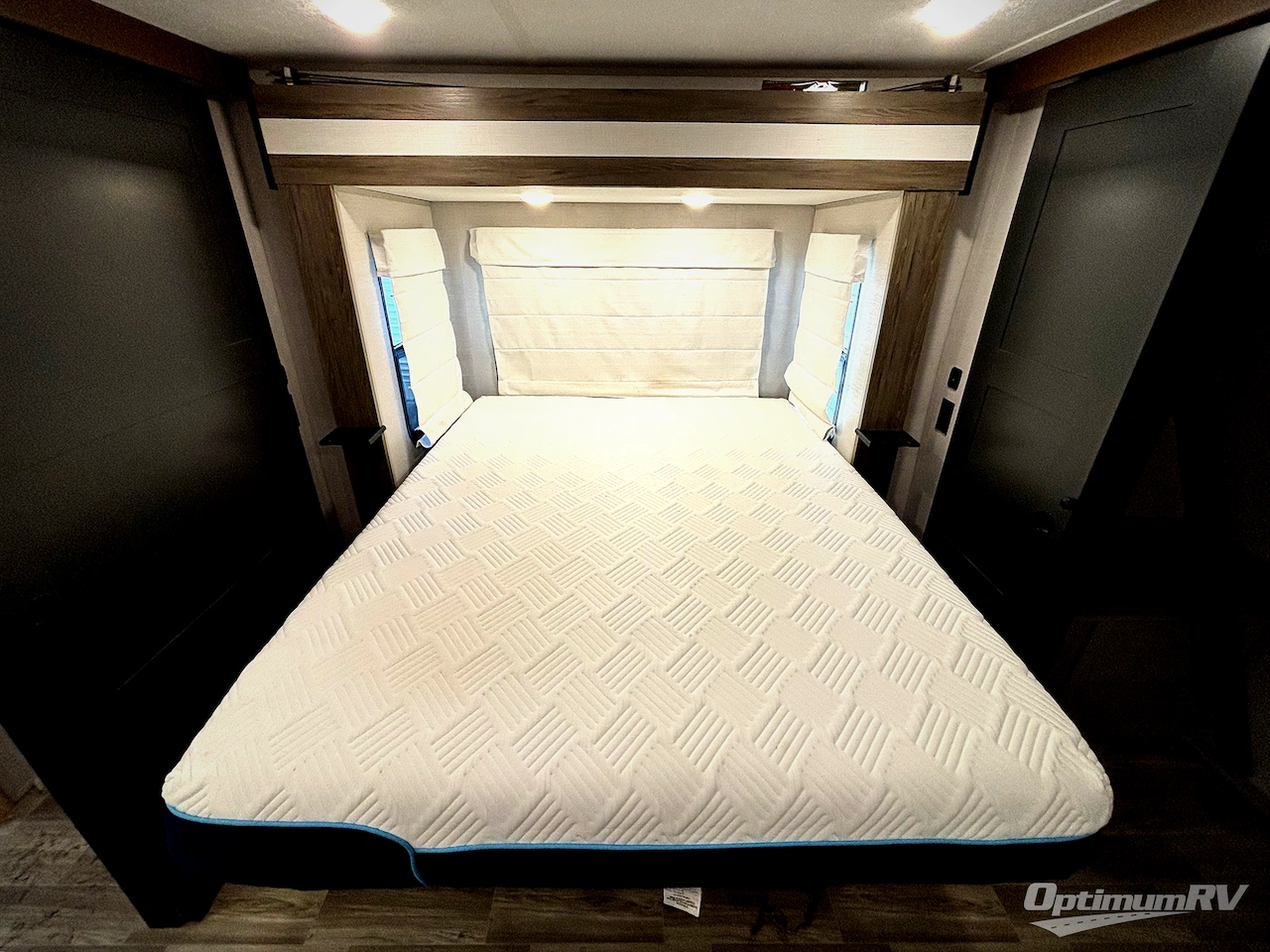 2024 Forest River Vibe 34XL Photo 9