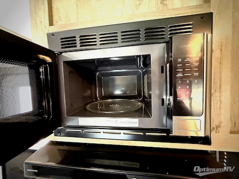 2026 Sunset Park Sun Lite 25DB RV Photo 3
