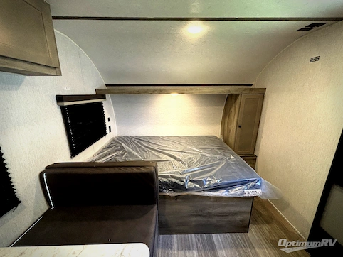 2026 Sunset Park Sun Lite LTD 21DB RV Photo 4