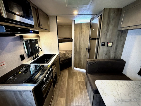 2026 Sunset Park Sun Lite LTD 21DB RV Photo 2