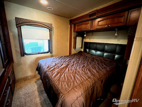 2015 Jayco Precept 31UL RV Photo 4