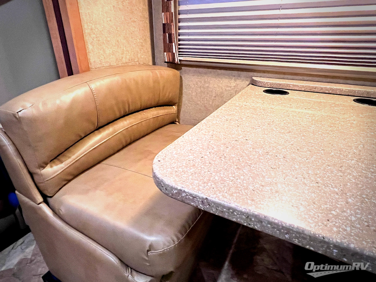 2015 Thor Citation 29TB Photo 22