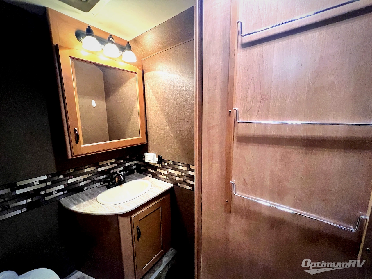 2015 Thor Citation 29TB Photo 27