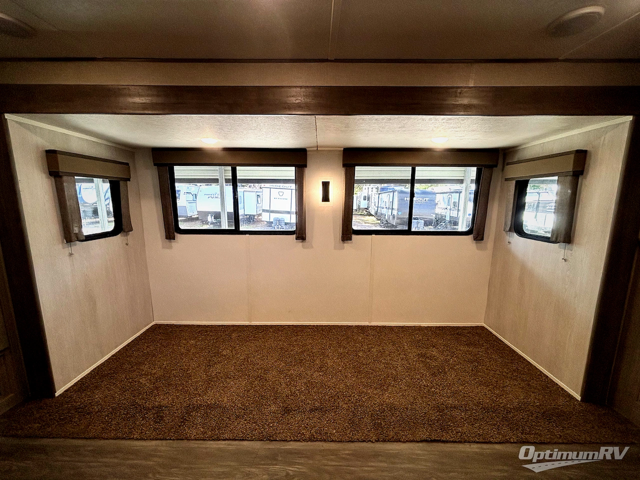 2023 Forest River Aurora 34BHTS Photo 8