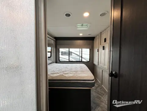 2023 Forest River Sunseeker Classic 3010DS Ford RV Photo 4