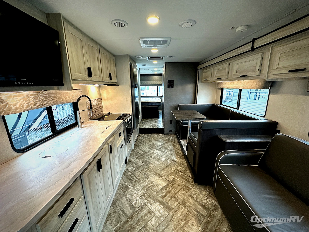 2023 Forest River Sunseeker Classic 3010DS Ford Photo 6