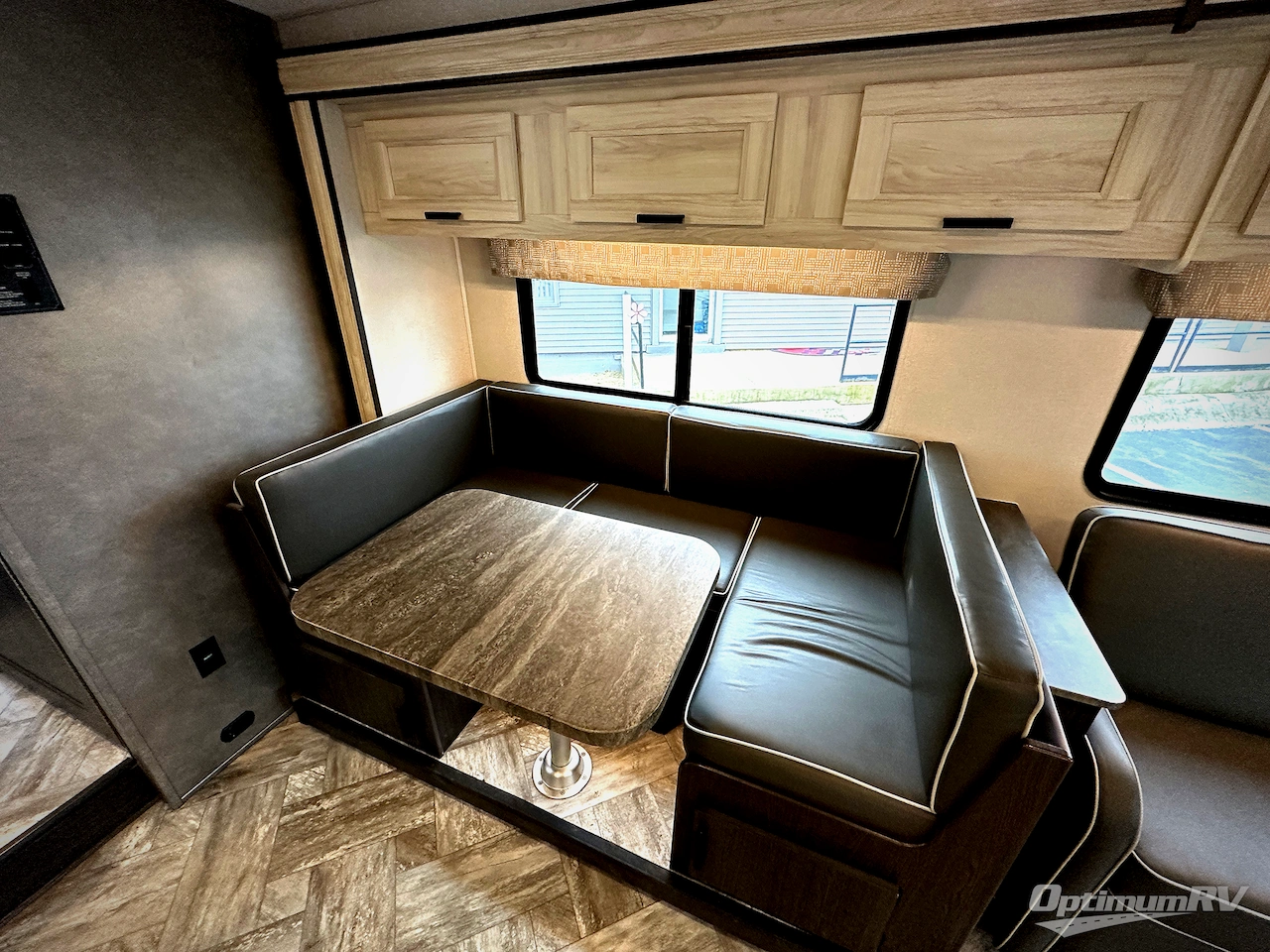 2023 Forest River Sunseeker Classic 3010DS Ford Photo 9