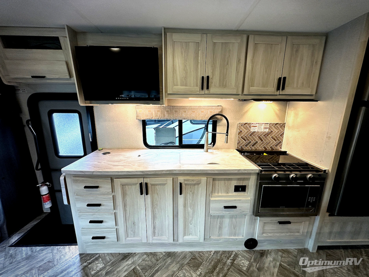 2023 Forest River Sunseeker Classic 3010DS Ford Photo 10