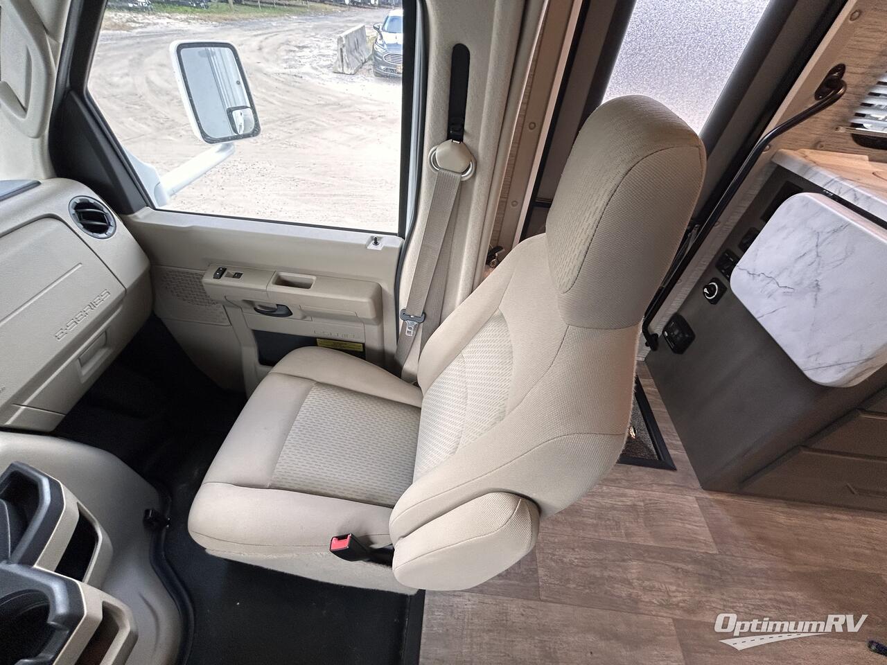 2023 Thor Coleman 22CM Photo 5