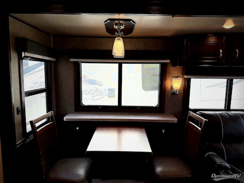 2018 Jayco Pinnacle 37RLWS RV Photo 3