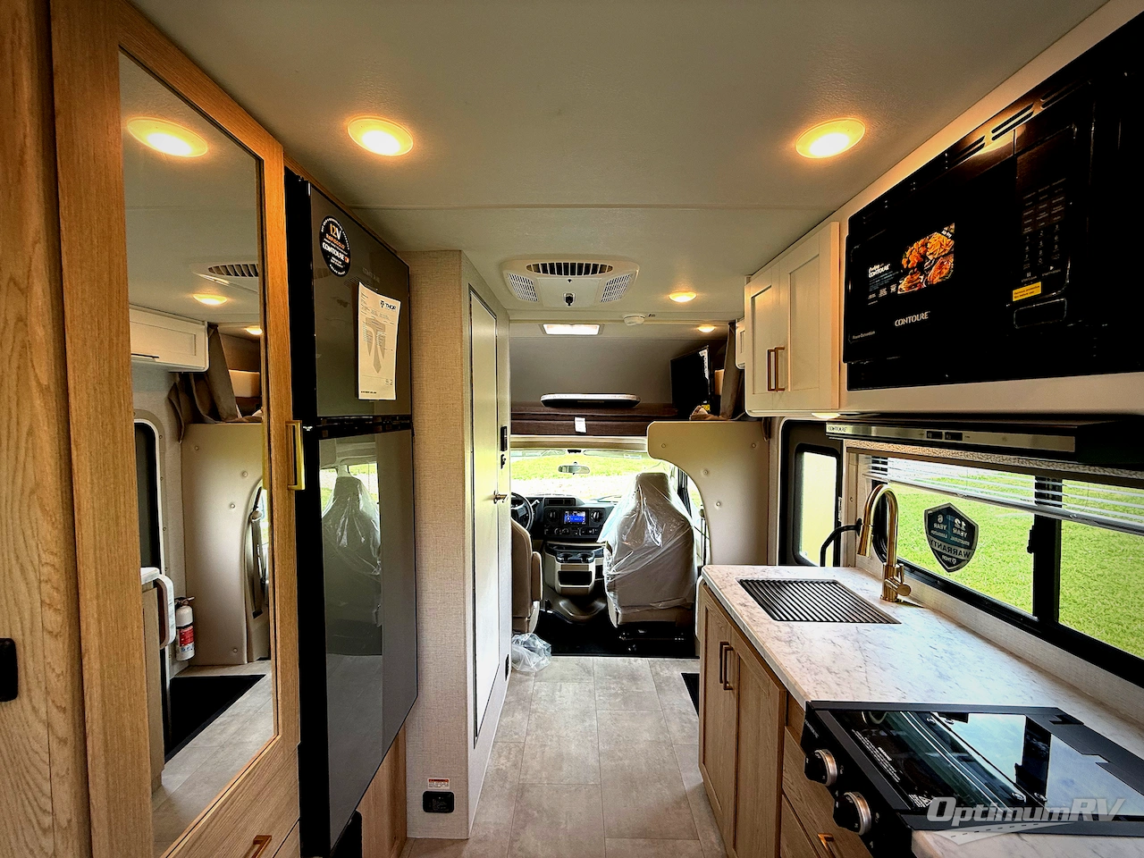 2026 Thor Chateau 19Z Photo 5