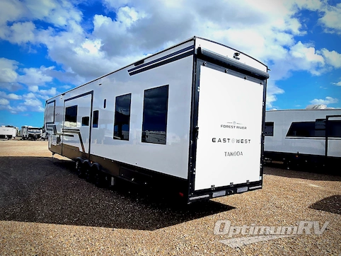 2027 East To West Takoda 399TH RV Photo 2
