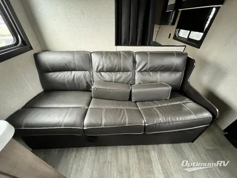 2022 Jayco Jay Flight SLX 8 264BH RV Photo 2