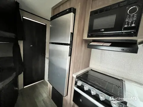 2022 Jayco Jay Flight SLX 8 264BH RV Photo 3