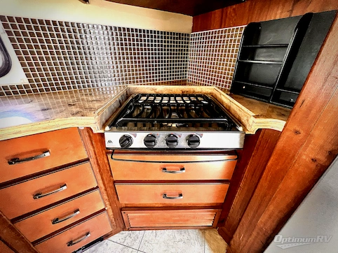 2014 Fleetwood Excursion 35B RV Photo 3