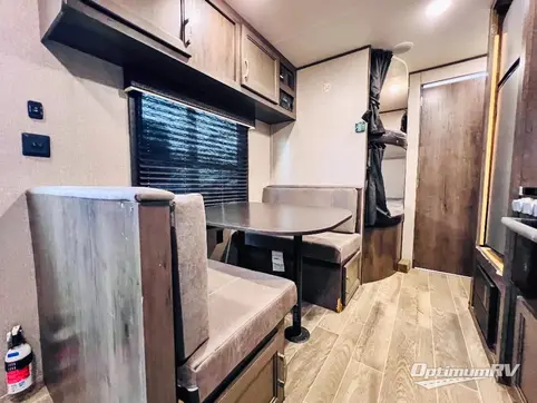 2021 Jayco Jay Flight SLX 8 264BH RV Photo 3