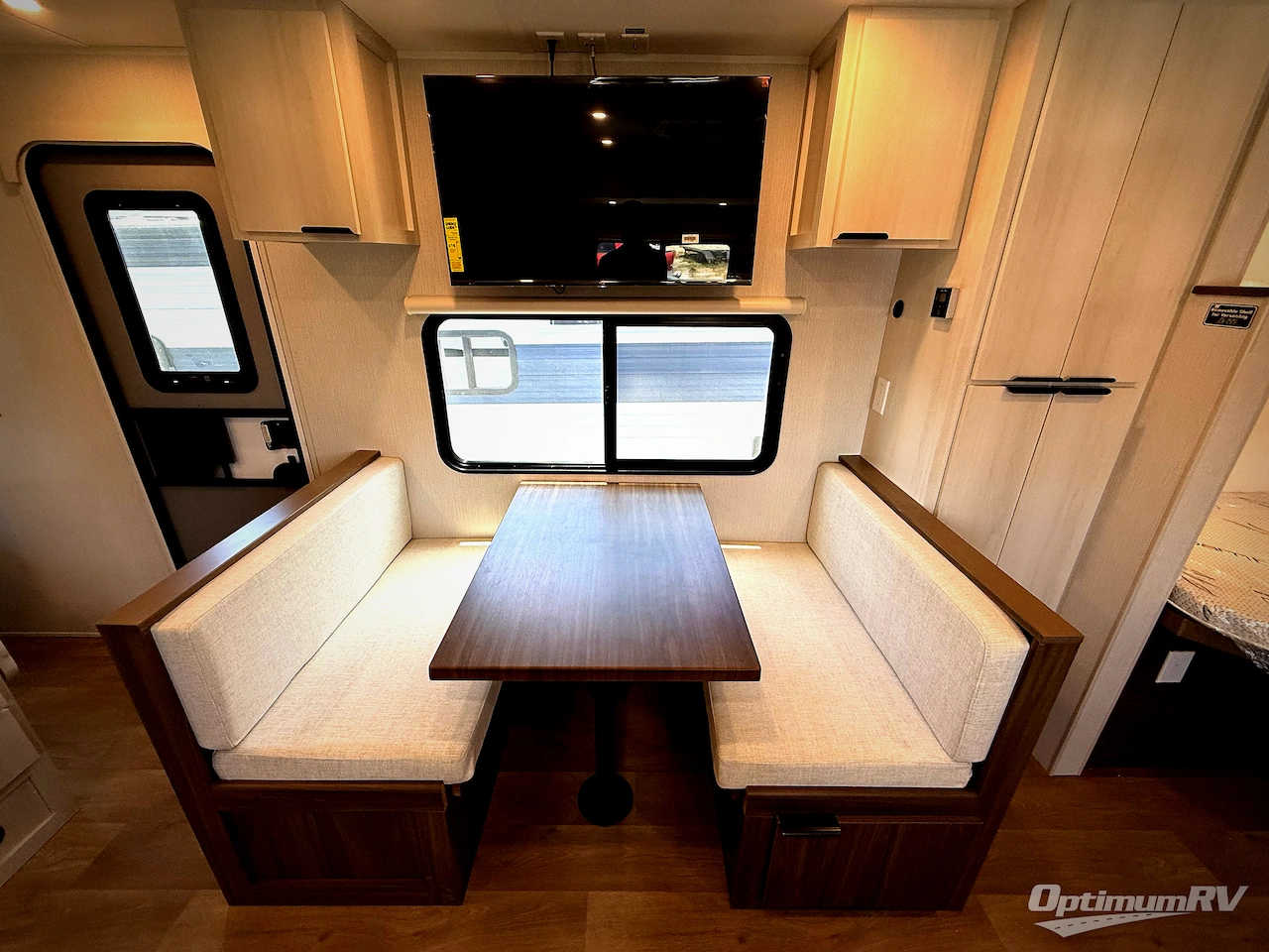2027 Winnebago Access 25BH Photo 10