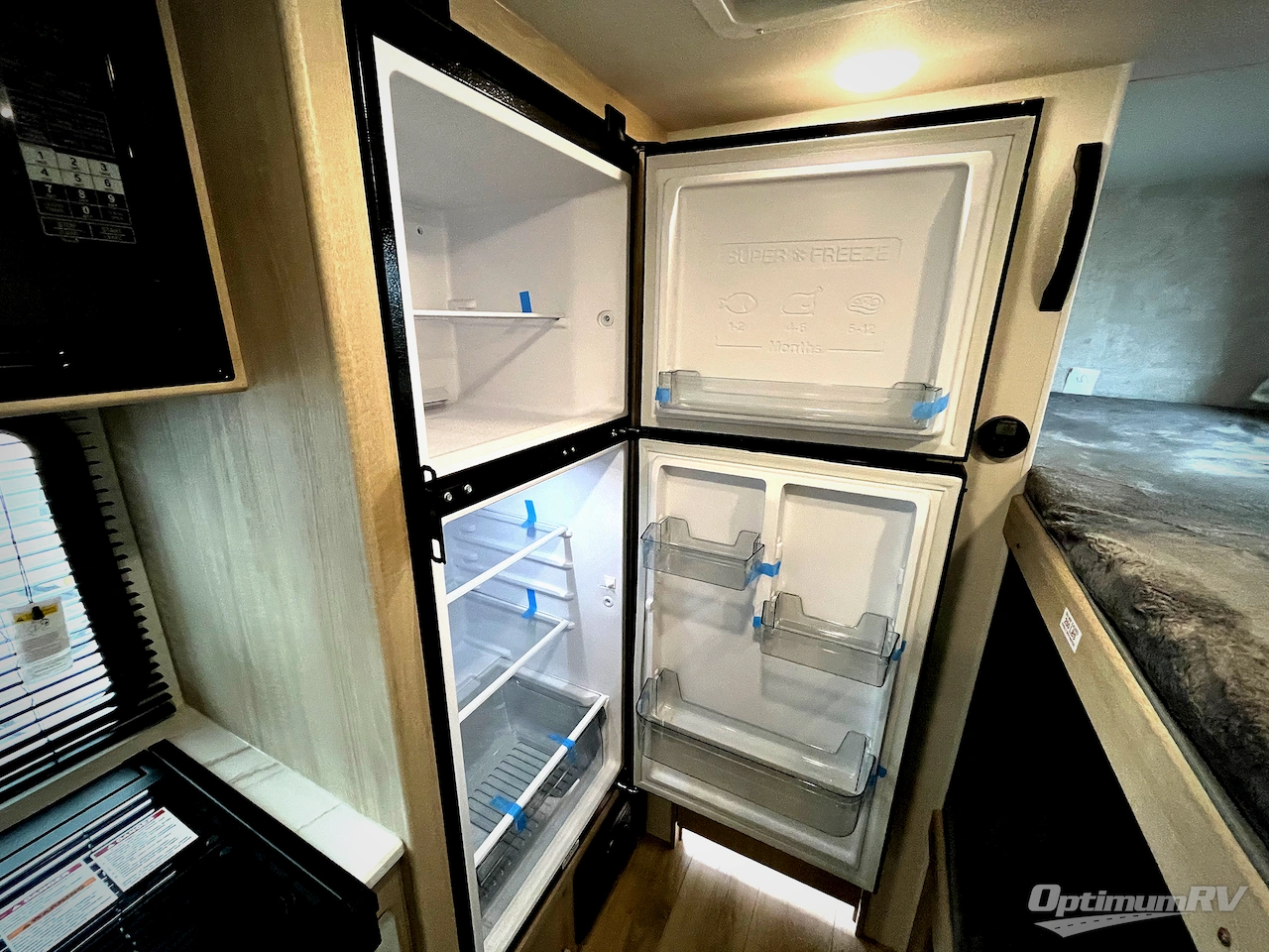 2025 Winnebago Micro Minnie 2100BH Photo 20