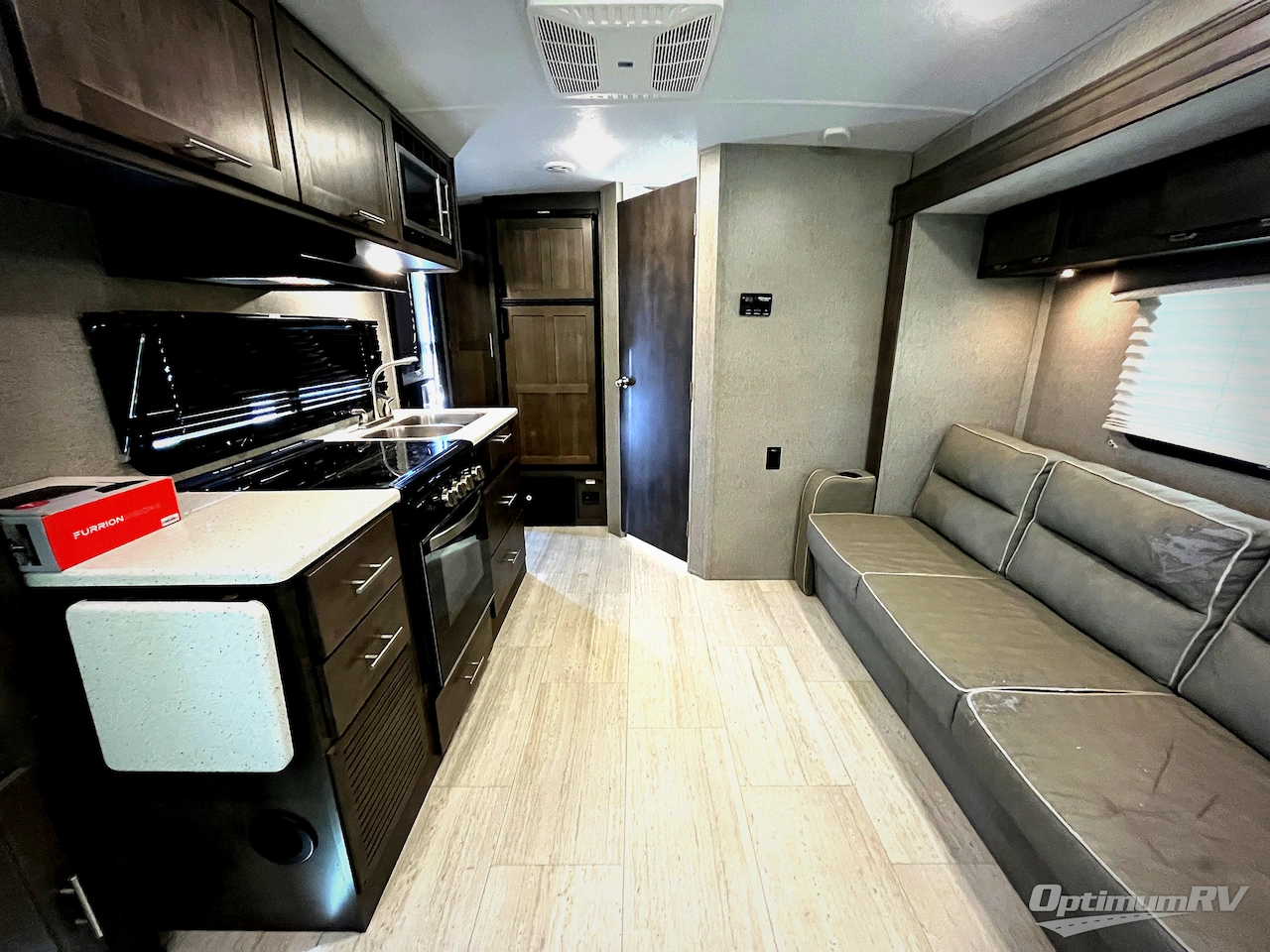 2020 Forest River Rockwood Mini Lite 2109S Photo 10