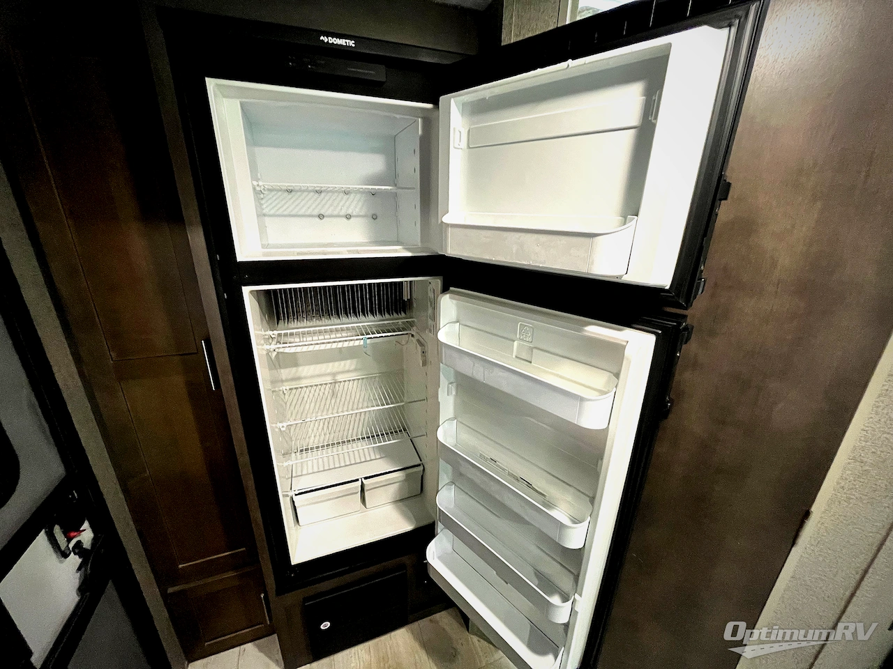 2020 Forest River Rockwood Mini Lite 2109S Photo 15