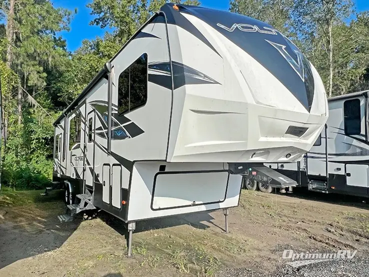 2019 Dutchmen Voltage V3655 RV Photo 1