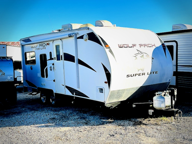 2011 Forest River Cherokee Wolf Pack Super Lite 19WP RV Photo 1