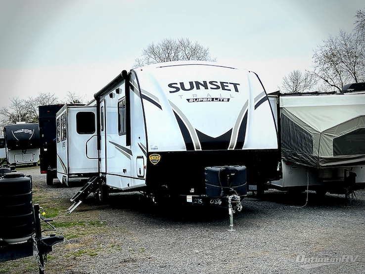 2022 CrossRoads Sunset Trail SS330SI RV Photo 1