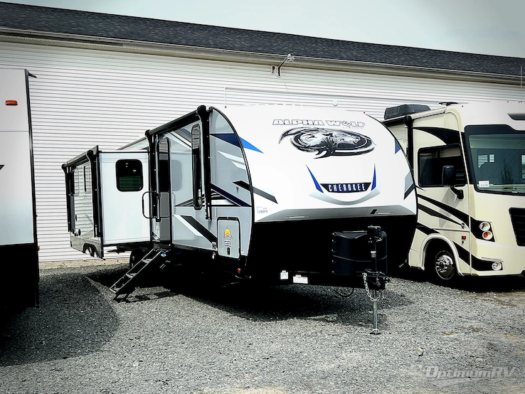 2022 Forest River Cherokee Alpha Wolf 26RL-L RV Photo 1