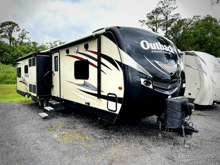 2017 Keystone Outback 326RL RV Photo 1