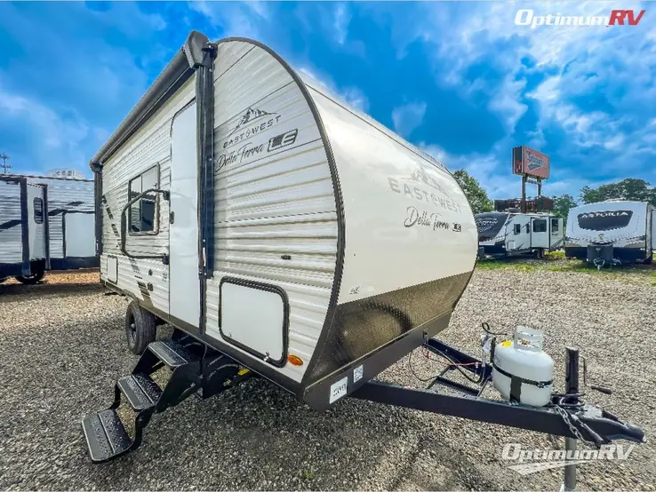 2023 East To West Della Terra 170BHLE RV Photo 1