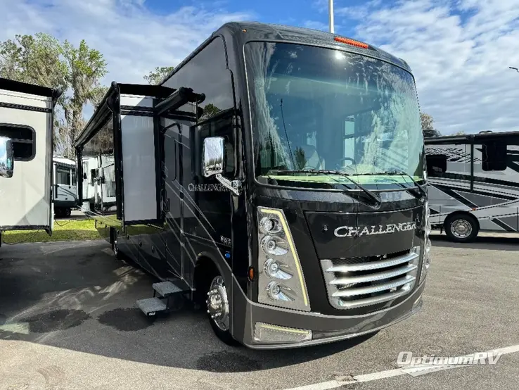 2022 Damon CHALLENGER 35MQ RV Photo 1