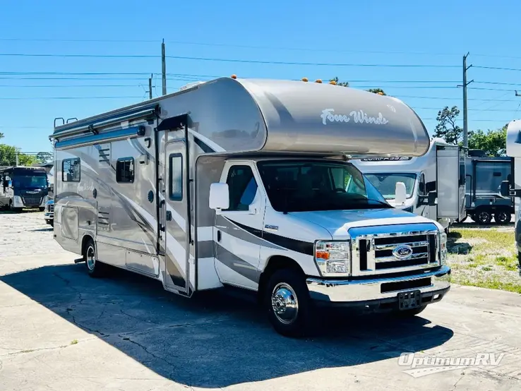 2015 Thor Four Winds 28F RV Photo 1