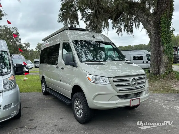 2022 Regency Xalta 4.2 RV Photo 1