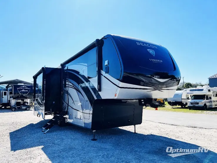 2022 VanLeigh Beacon 34RLB RV Photo 1