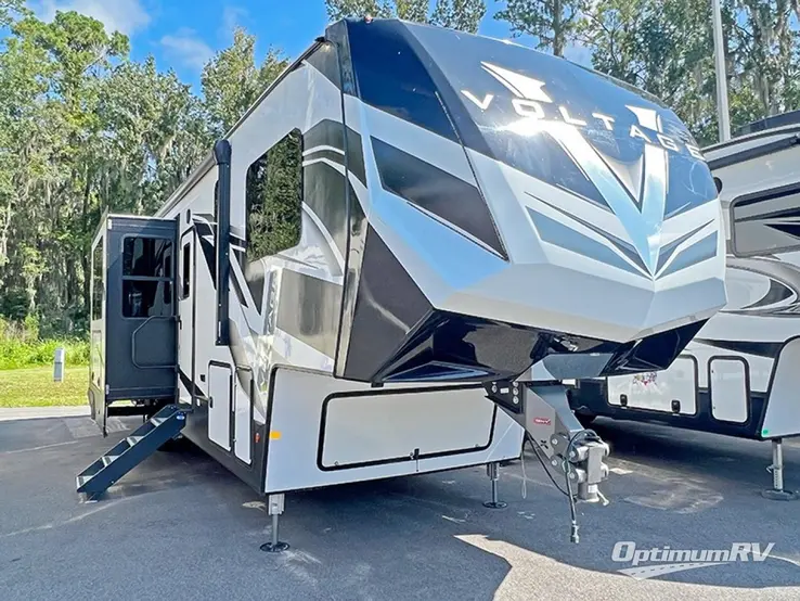 2021 Dutchmen Voltage 3615 RV Photo 1