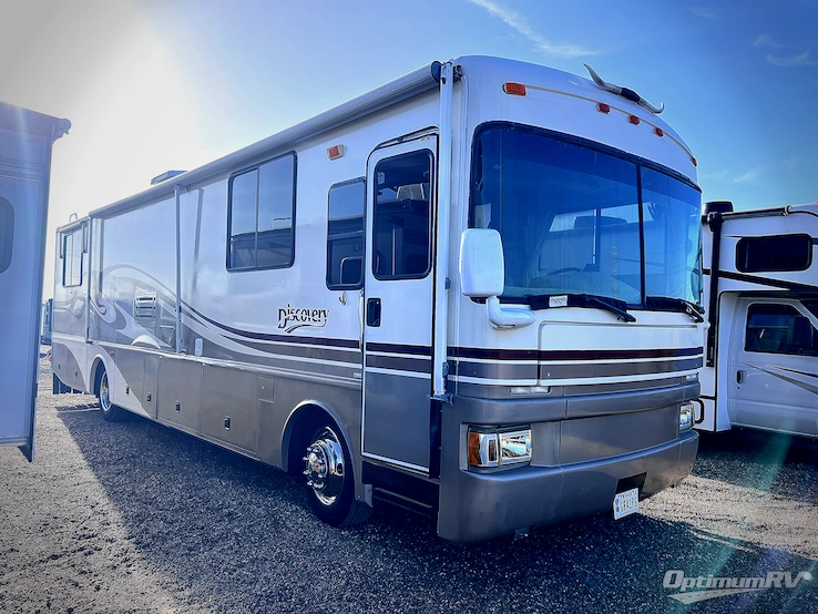 1997 Fleetwood Discovery 36A RV Photo 1