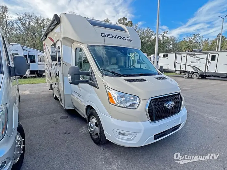 2021 Thor Gemini 23TW RV Photo 1