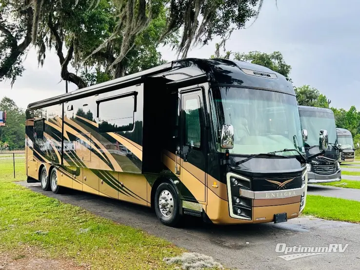 2017 Entegra Aspire 44B RV Photo 1