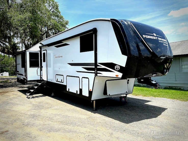 2025 East To West Tandara 386MB-OK RV Photo 1