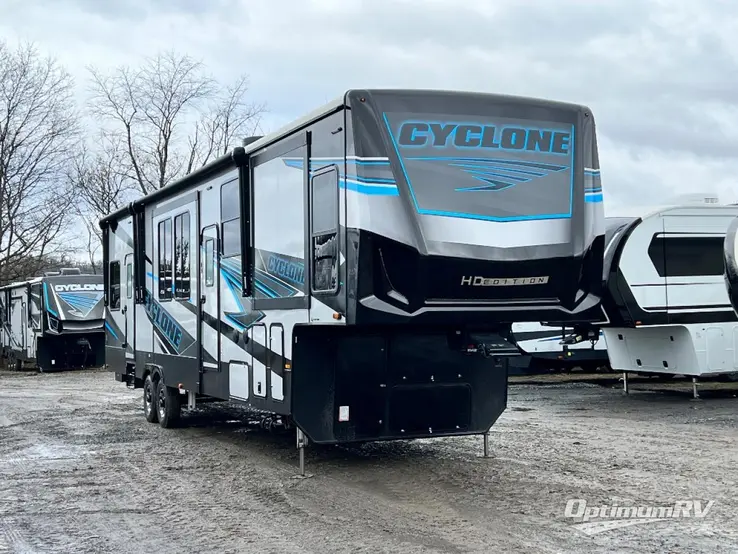 2024 Heartland Cyclone 3714 RV Photo 1